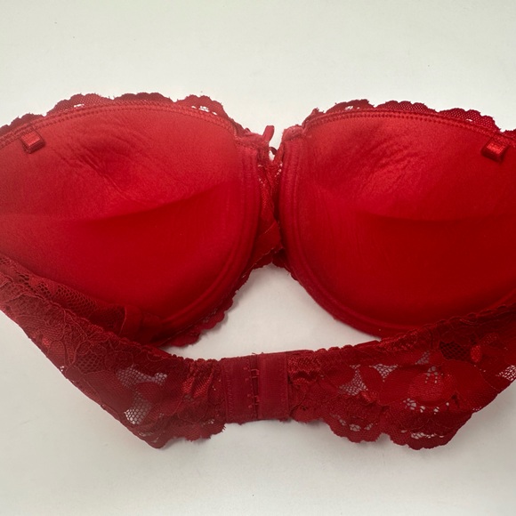 Strapless Red Padded Bra 36C - Picture 3 of 8